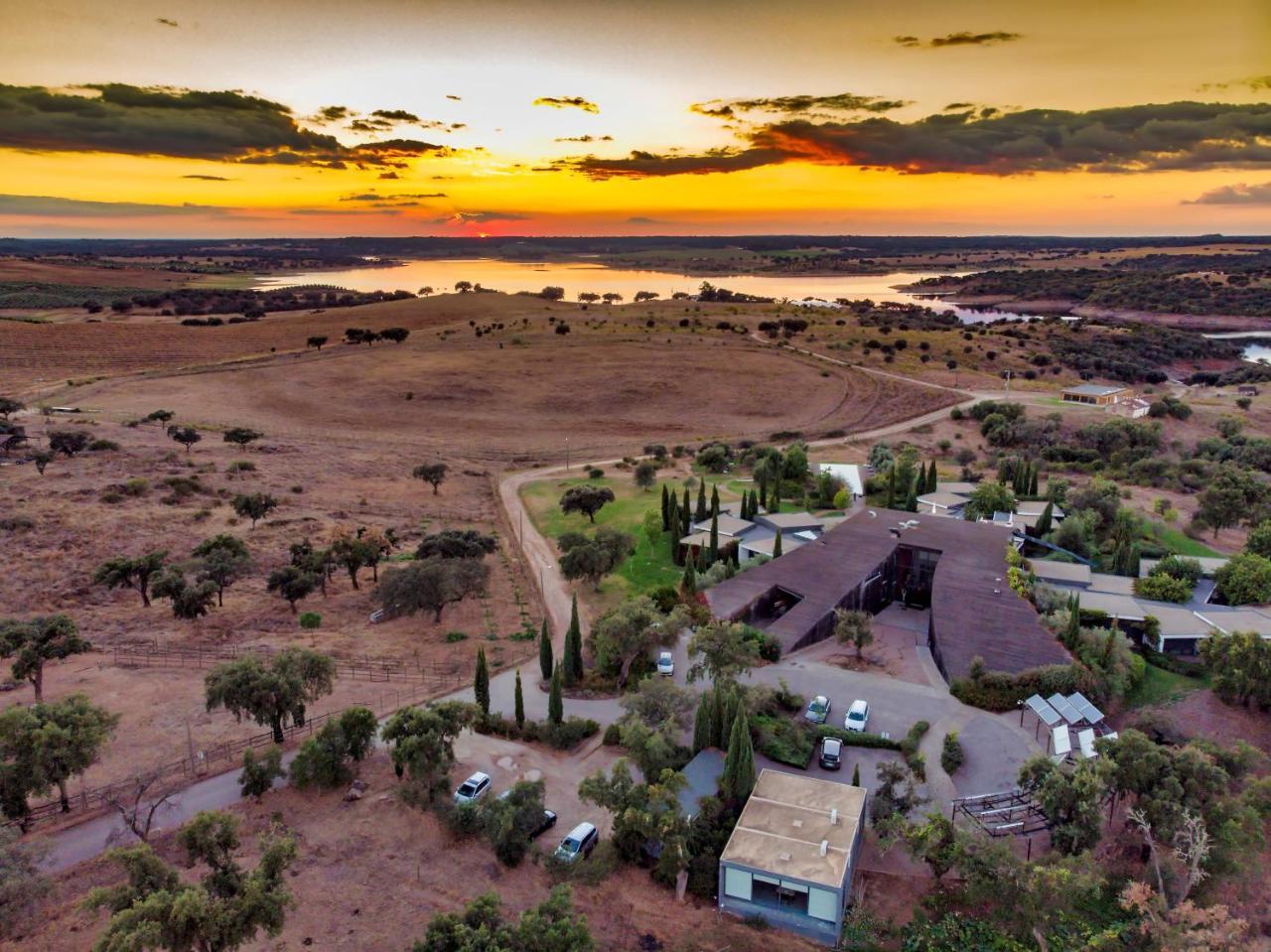 Herdade Da Cortesia Hotel Aviz Exterior foto